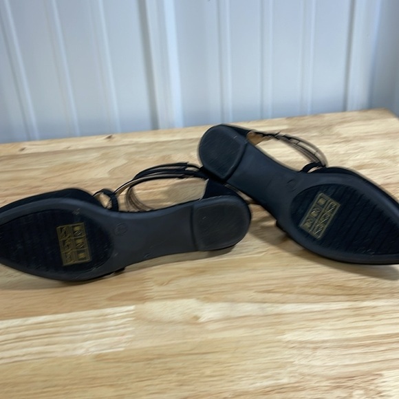 Journee NWB Marlee Black Size 7 - Picture 4 of 5